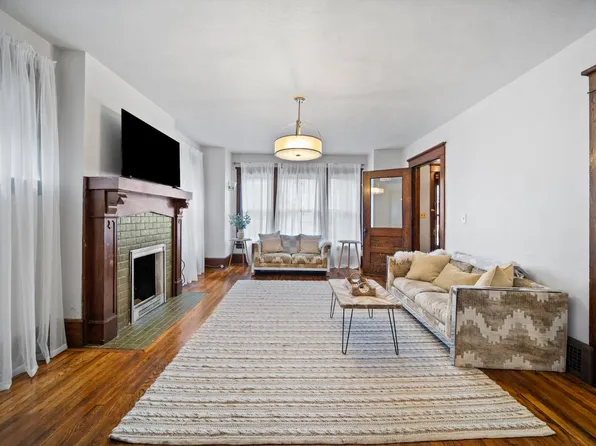 425 W 8th St #427, Erie, PA 16502