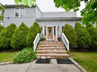 57 Cozine Rd, Center Moriches, NY 11934