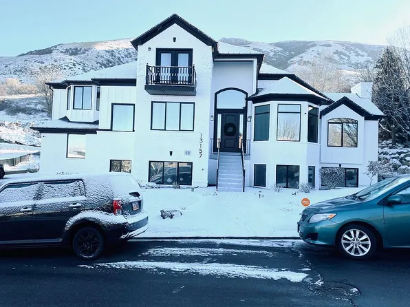 13157 S Running Bear Ln, Draper, UT 84020