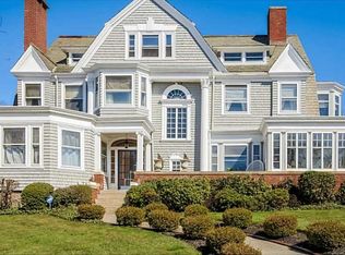 707 Highland Ave, Fall River, MA 02720