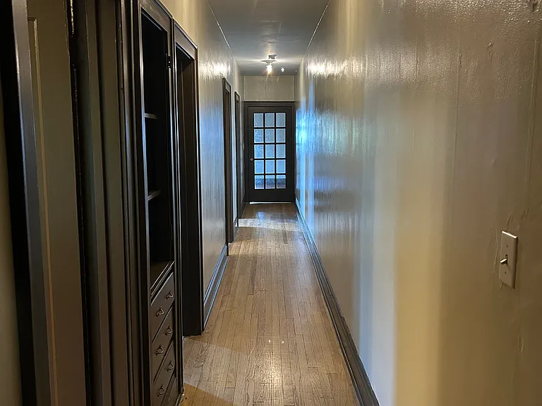 1028 Jefferson Ave #UP — Photo 9