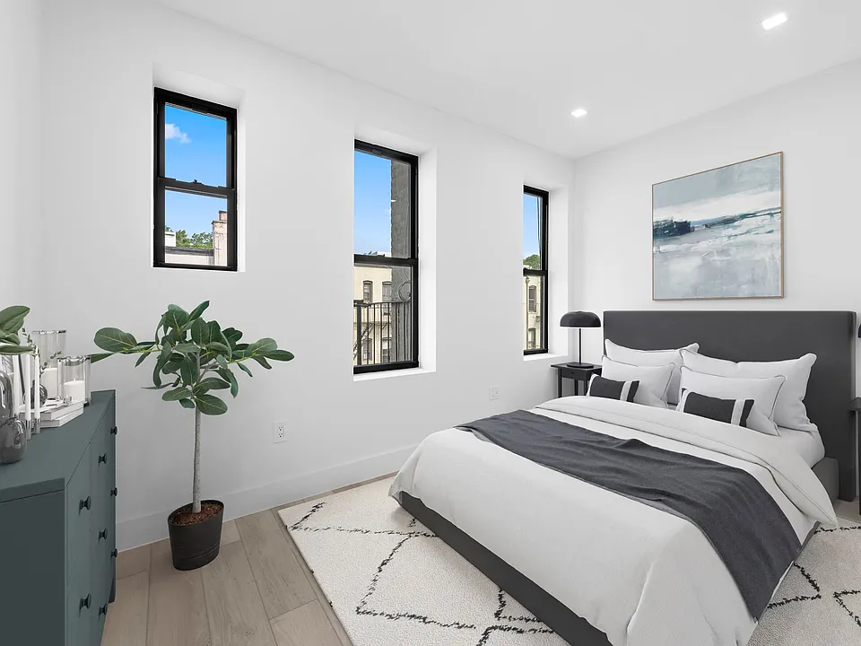 34-32 43rd St #3R