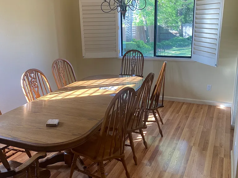 401 Chaco Canyon Ct — Photo 8