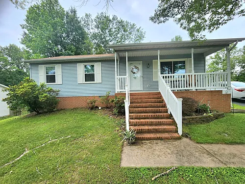 9 McLaughlin St Photo 1
