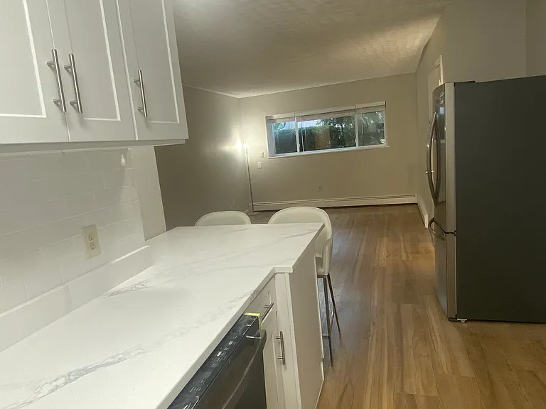 1409 River St #7 — Photo 8