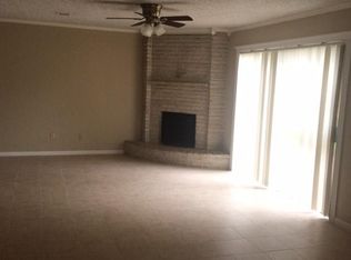 7802 Hirsch Rd, Houston, TX 77016