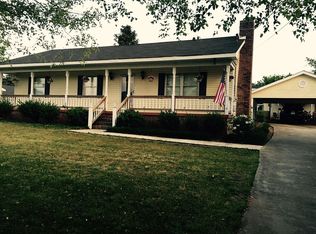 11 Camelia Ln NE, Rome, GA 30161