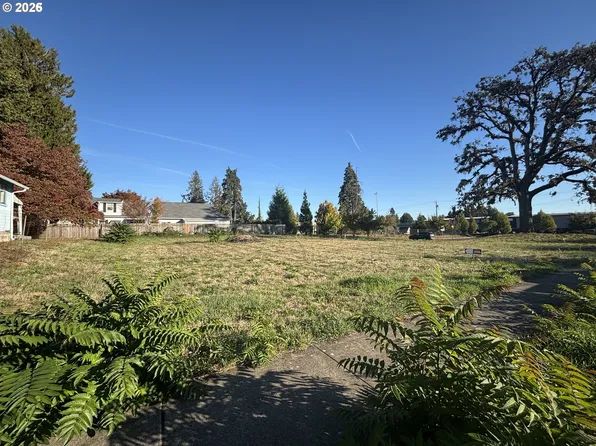 1 SE Tampa St, Camas, WA 98607