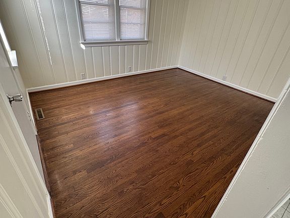 4th image of 3149 Bashford Ln