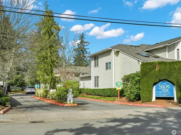 2001 120th Pl SE APT 2-102, Everett, WA 98208