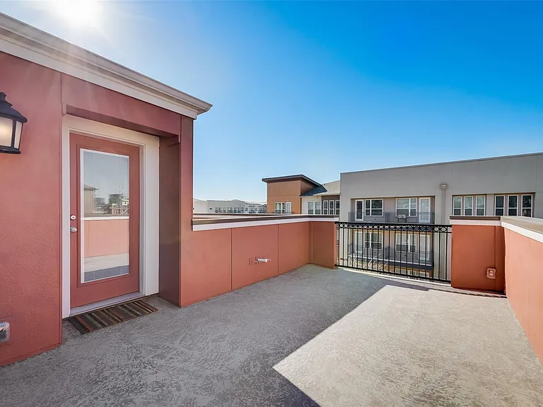 1310 Branchwood Pl — Photo 9