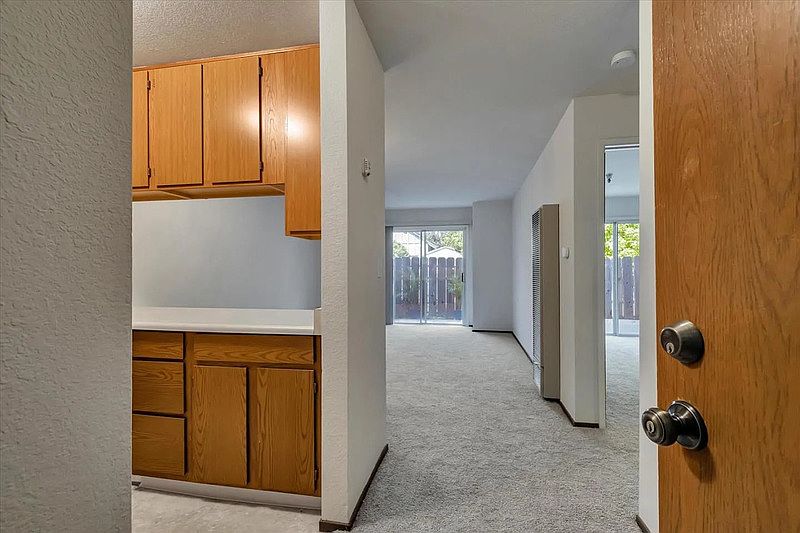1st image of 106 Vista Prieta Ct Unit 106