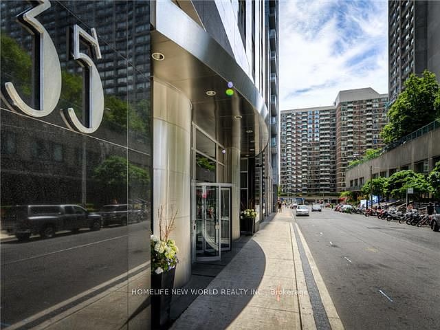 1st image of 35 Balmuto St #2502