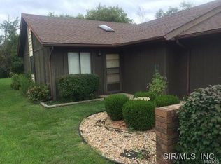 1829 Muny Vista Ct #A, Alton, IL 62002