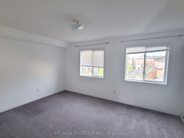 227 Dairy Dr — Photo 7