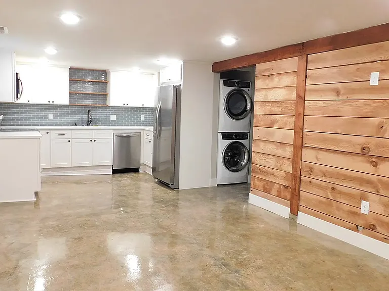 7321 SE Ellis St #B — Photo 1