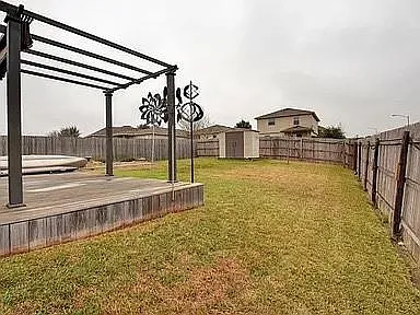 9020 Southwick Dr — Photo 4
