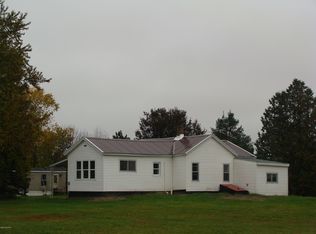 5134 Hinds Rd, Ionia, MI 48846