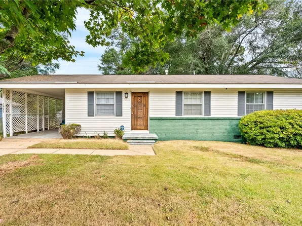 1002 Wallace Ave, Opelika, AL 36801