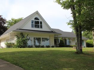 1318 Robinwood Dr, Clarion, PA 16214