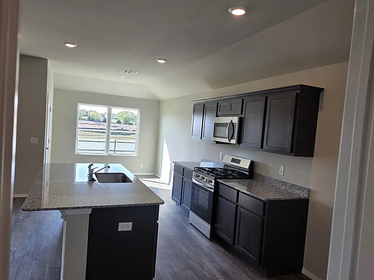1331 E Honolulu Pl — Photo 21