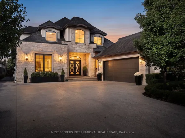 346 Jordan Ln, Lakeshore, ON N8N 0J3
