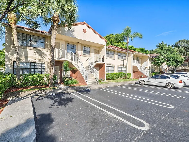 2854 Coral Springs Dr #2854 — Photo 1