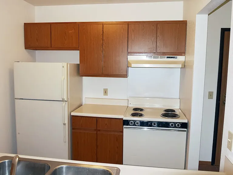 6776 State St #6776 — Photo 11