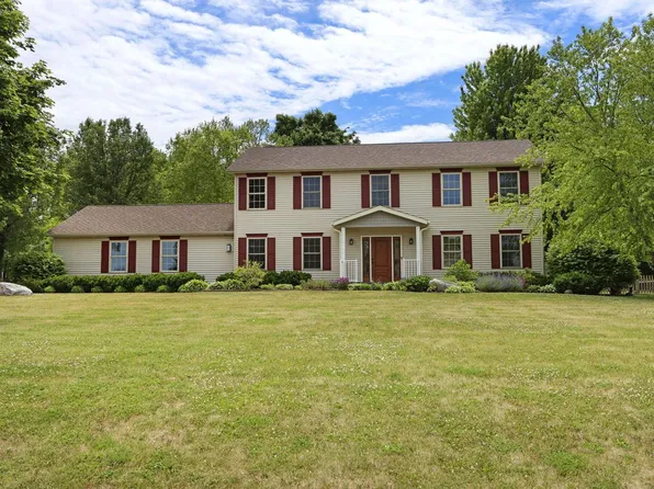 30737 Wild Goose LANE, Burlington, WI 53105