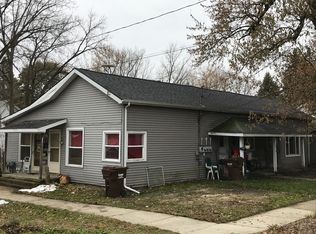 325 W Washington St APT 1, Grand Ledge, MI