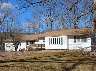 165 Redder Rd, Pine Bush, NY 12566