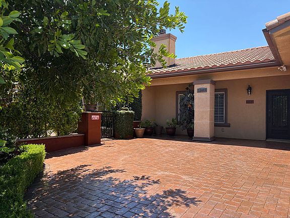 4th image of 12859 Fenton Ave