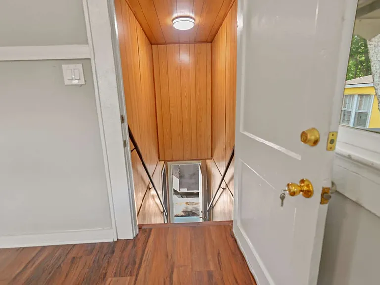 3530 Admiral Dr #B — Photo 10