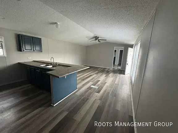 2nd image of 320 Rae St #127