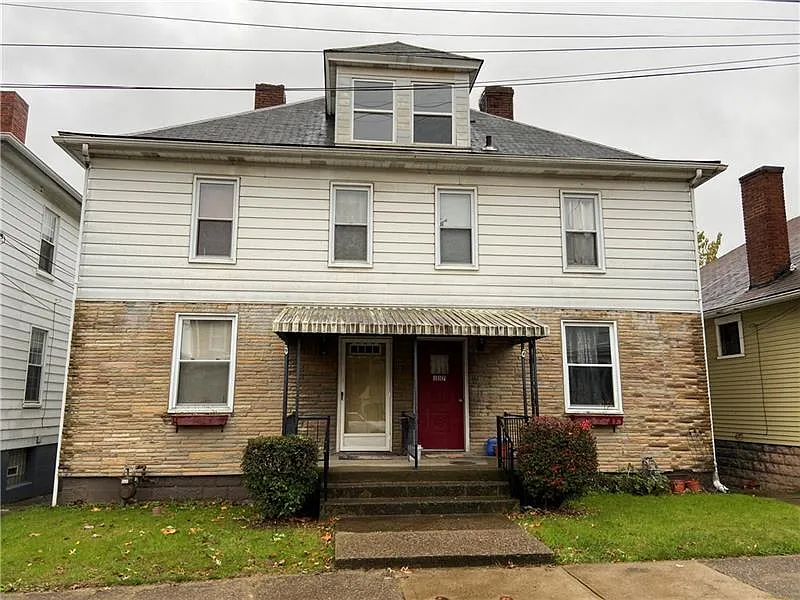 135 Murdock St photo 1