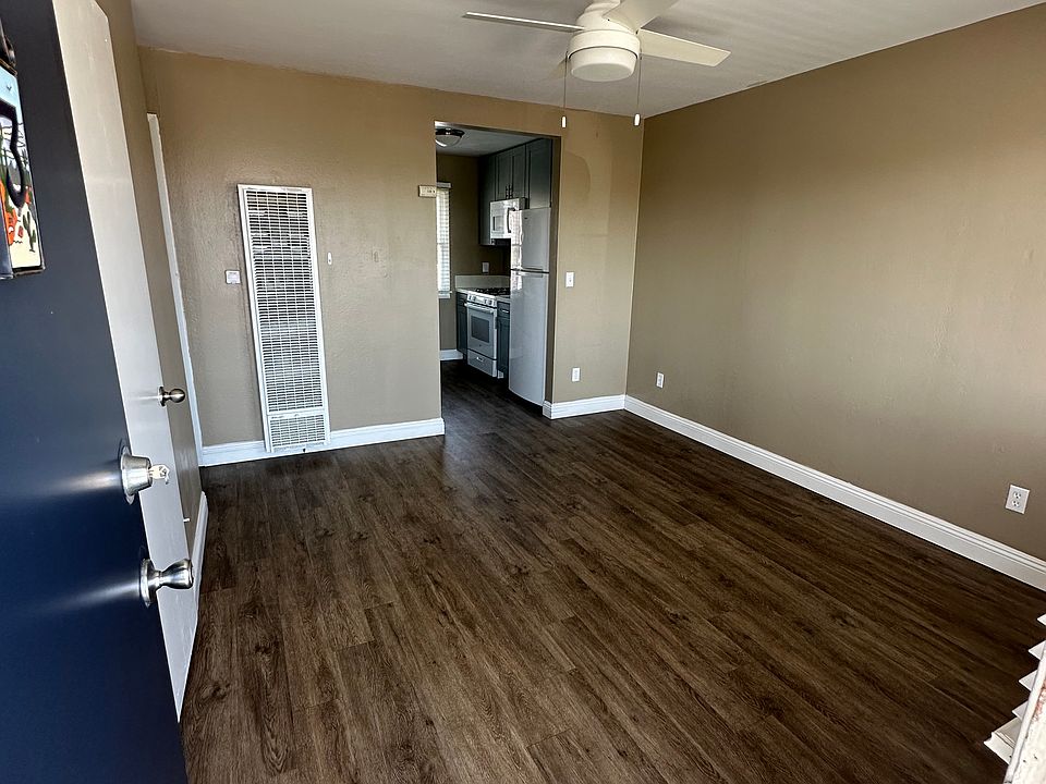 Living room to kitchen