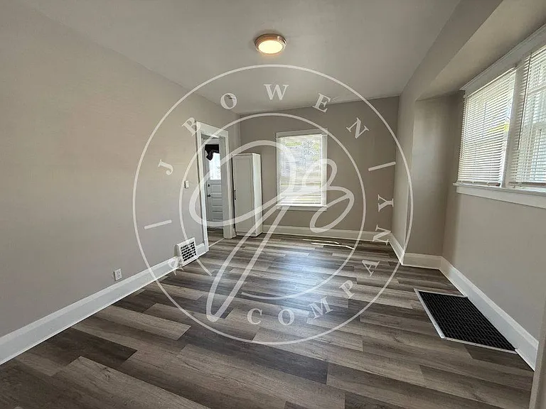 3651 Leybourn Ave — Photo 3