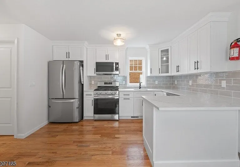 42 Hopper St #1 — Photo 7