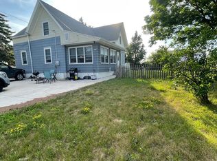 4501 S Kansas Ave, Saint Francis, WI 53235