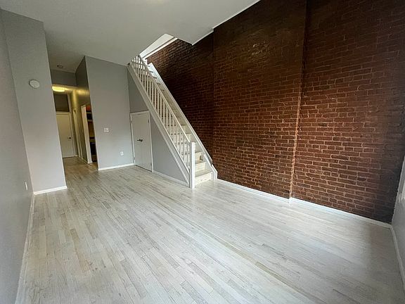 2nd image of 165 E 90th St APT 5A