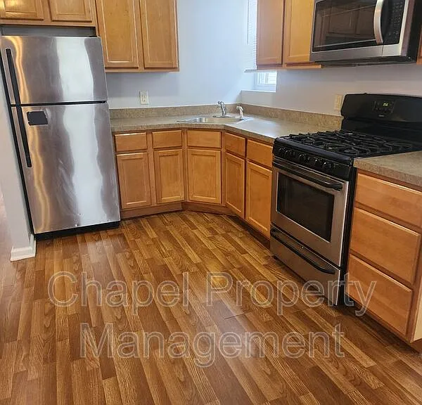 1346 N 27th St #3 — Photo 19
