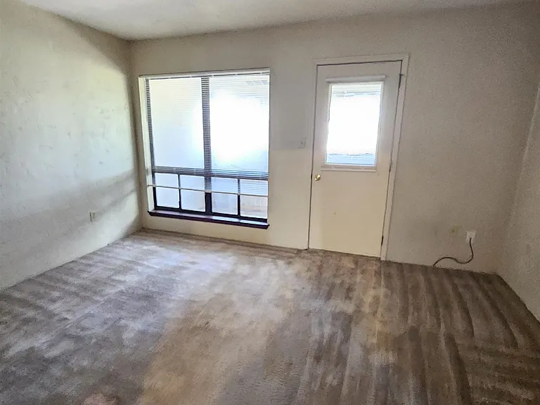 3714 Rockbrook Dr #C — Photo 15