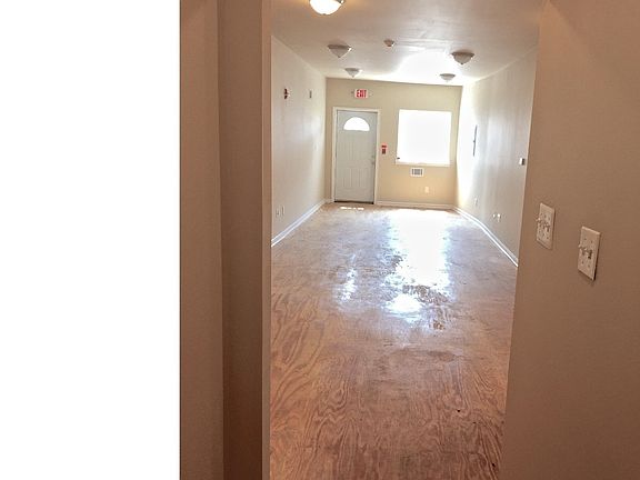 4th image of 2766 Frankford Ave