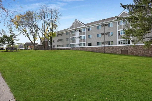Applewoods Apartments Photo 1