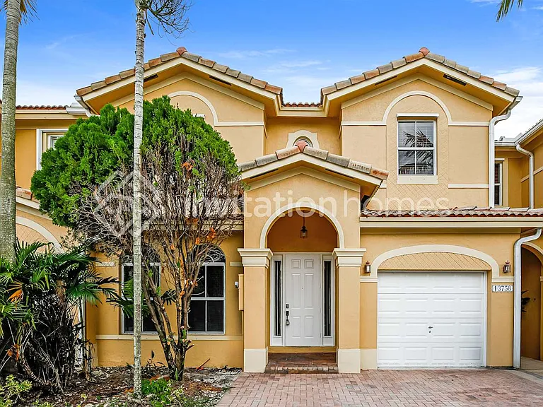 13758 SW 116th Ln — Photo 1