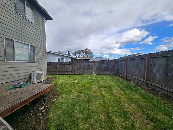 5th image of 1802 College St #1810