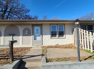 121 E Vine St APT 3, Junction City, KS 66441