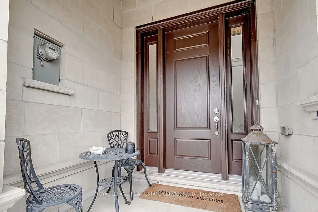 4 bed, $6,995 — Photo 2