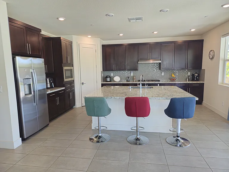 6599 Redbloom Ct — Photo 23