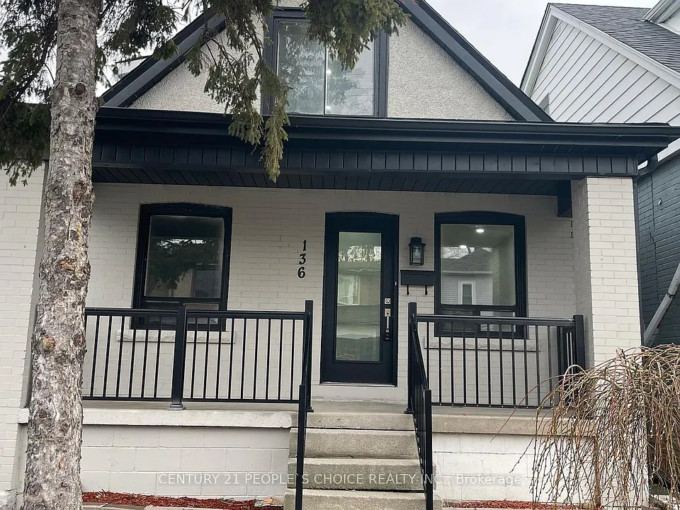 136 Edgemont St N